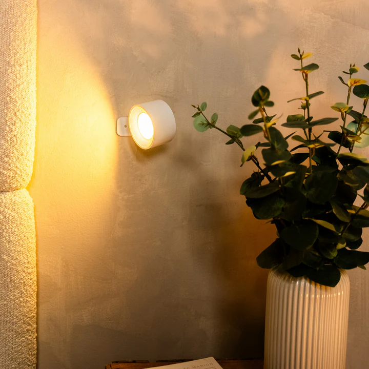 Liora Home - Lámpara de pared